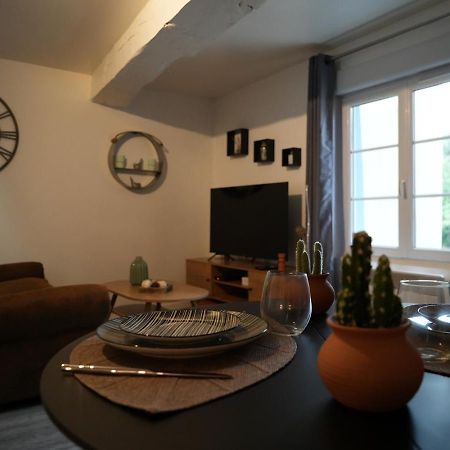 Le Joli'Mans, Appartement Refait A Neuf, Entierement Equipe, Pour 2 Personnes, Proche Quartier Historique Et Centre Le Mans Extérieur photo