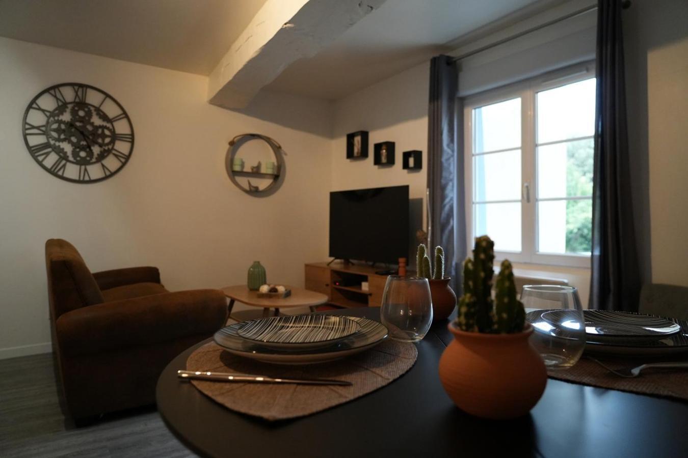 Le Joli'Mans, Appartement Refait A Neuf, Entierement Equipe, Pour 2 Personnes, Proche Quartier Historique Et Centre Le Mans Extérieur photo